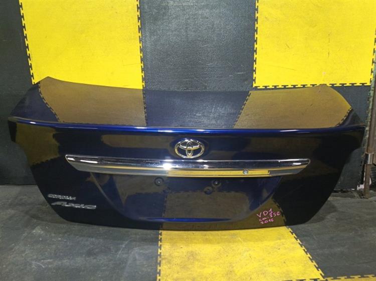 Крышка багажника Тойота Королла Аксио в Аргуне 113111